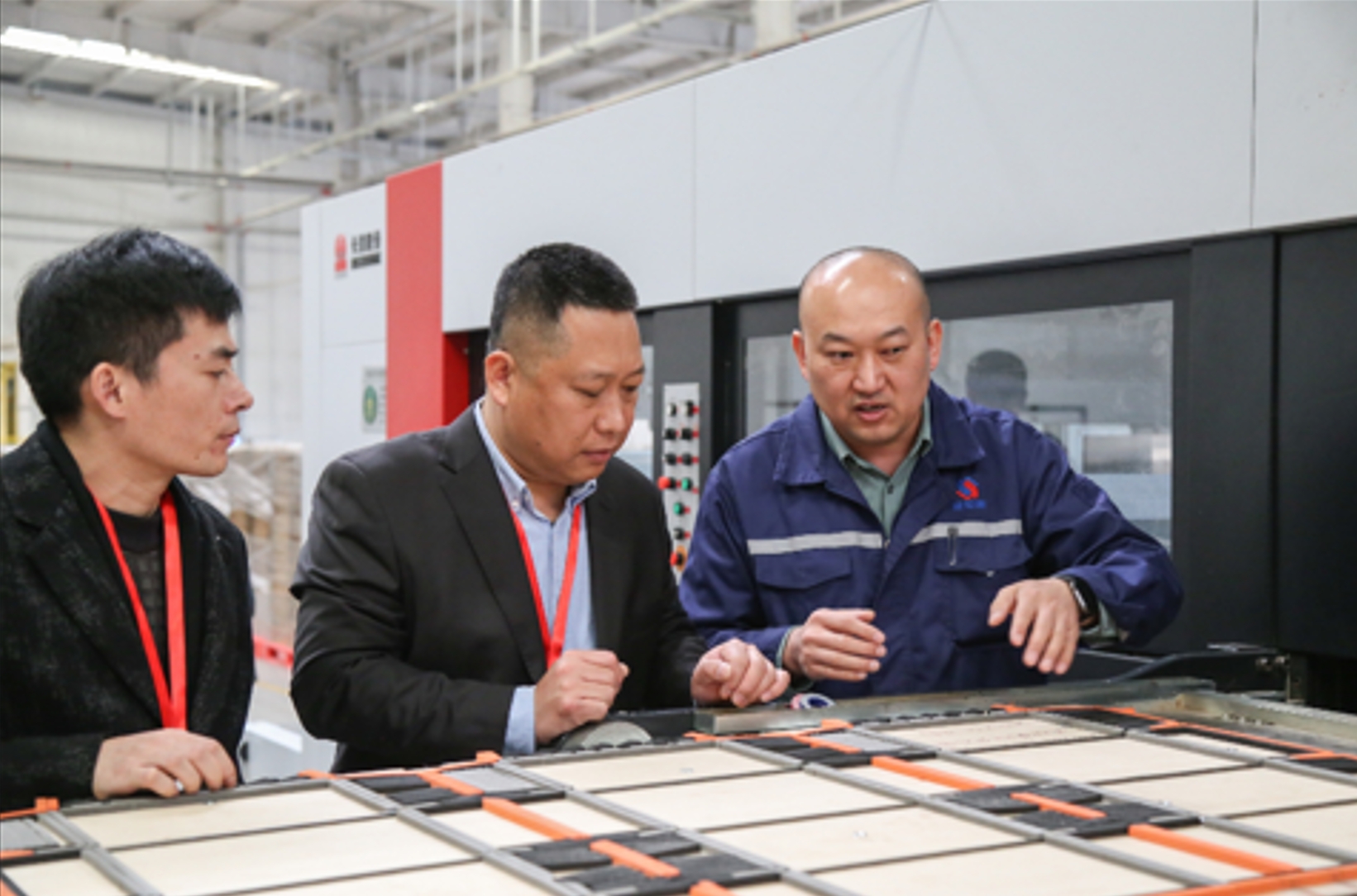 属于九游老哥J9俱乐部官网的2023丨岁月为证，奋斗不止；敬从前，赢将来