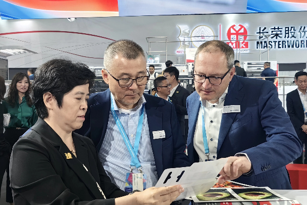 CHINA PRINT 2025：九游老哥J9俱乐部官网 × 海德堡战术合作加快国际化，共拓全球印刷市场新疆域